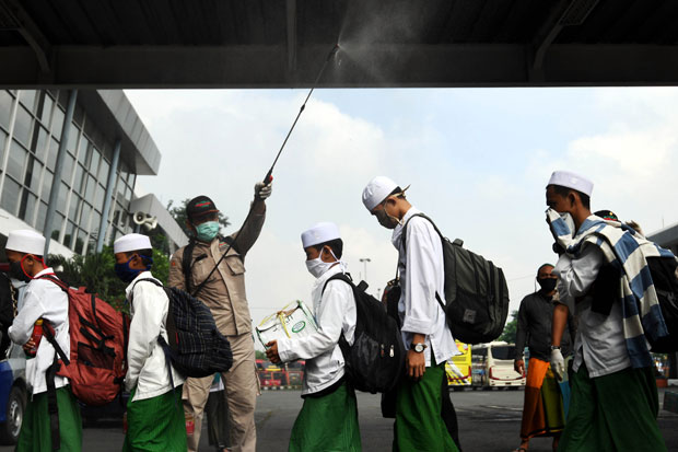 Hadapi New Normal, Pesantren...