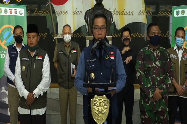 Tekan Penyebaran Corona,...
