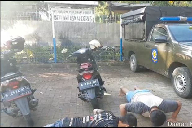 Tak Pakai Masker, Dua...