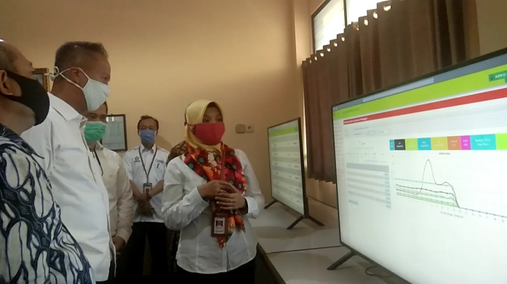 Dunia Industri Kembali...