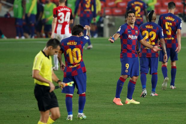 Rakitic Dianggap Pahlawan...