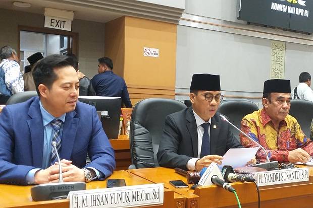 Ketua Komisi VIII Tantang...