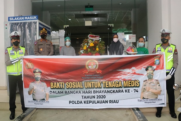 Hari Bhayangkara Ke-74,...