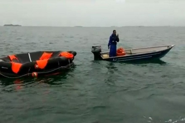 Kapal Tugboat Tenggelam,...