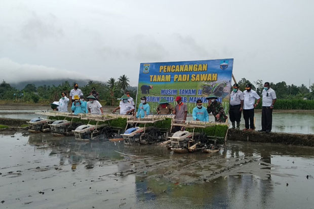 Petani dan Penyuluh...
