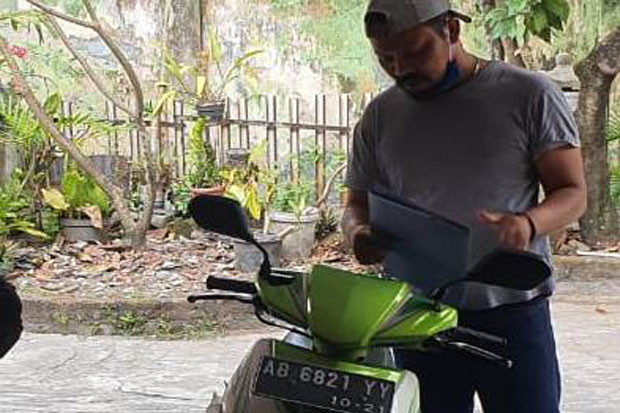 Berdalih untuk Tengok...