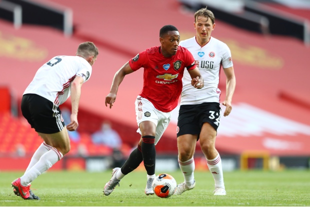 Hat-trick Martial Warnai...
