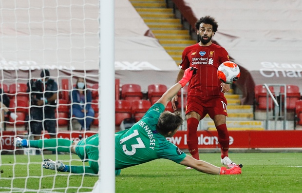 Liverpool Pesta Gol...
