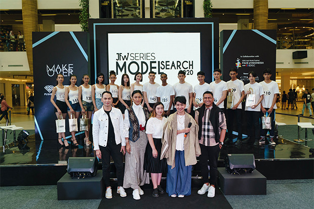 Jakarta Fashion Week...