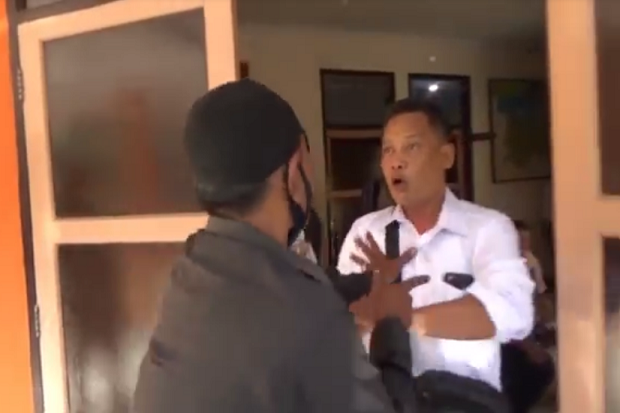 Pendukung Bakal Calon...