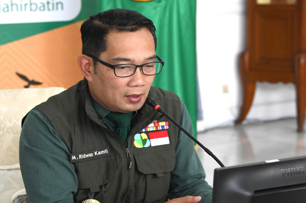 Ridwan Kamil: Tinggal...