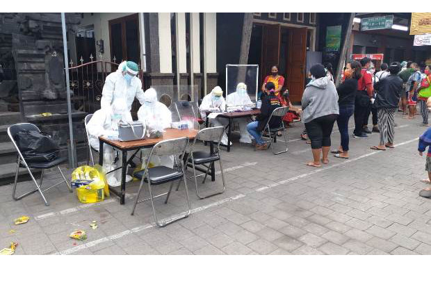 286 Pedagang Pasar Padangsambian...