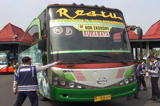 Angkutan Umum Naikkan...