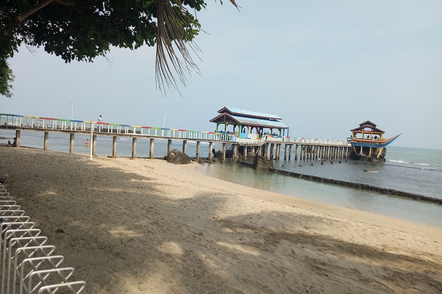 Wisata Pantai Carita-Anyer...
