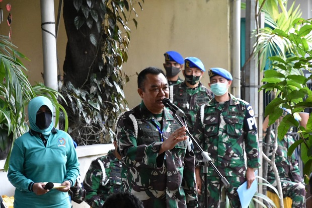 Peringati HUT ke 74,...