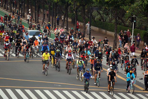 Pesepeda Masih Ramai...