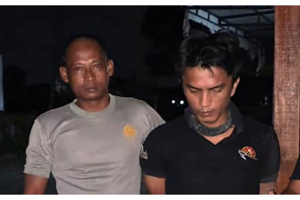 Mantan Pegawai Bea Cukai...