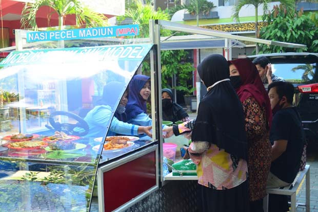 SMK PGRI 1 Mejayan Ciptakan...