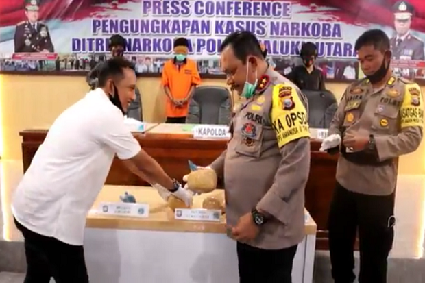 Pengedar Ganja Jaringan...