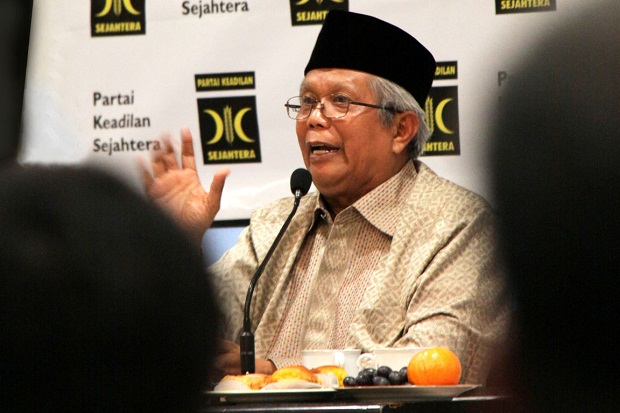 Ustaz Hilmi Aminuddin...
