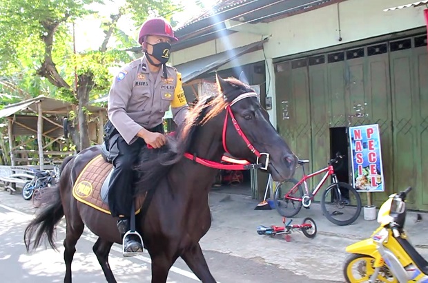 Unik, Bhabinkamtibmas...