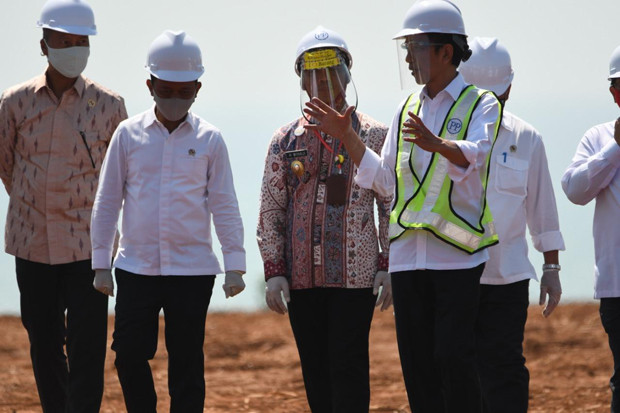Presiden Jokowi: 4000...