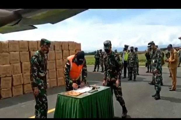 Ribuan Bantuan APD dari...
