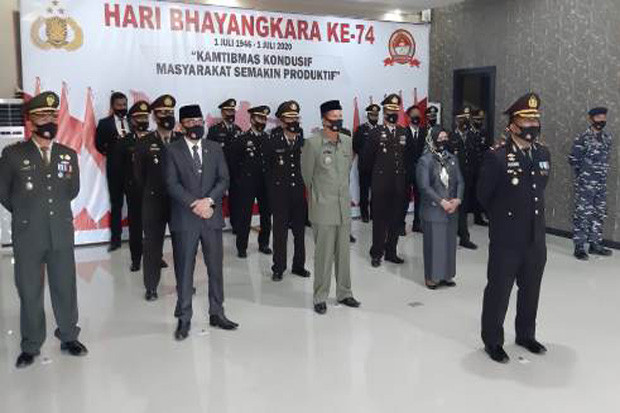 Polres Pasangkayu bersama...