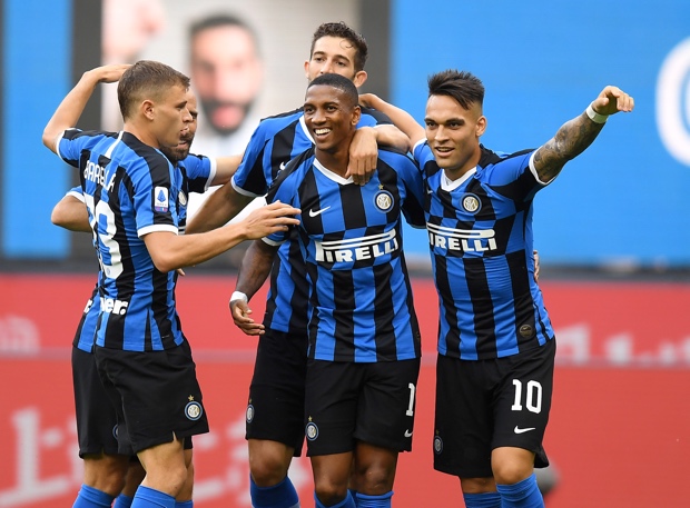 Inter Milan Pesta Setengah...