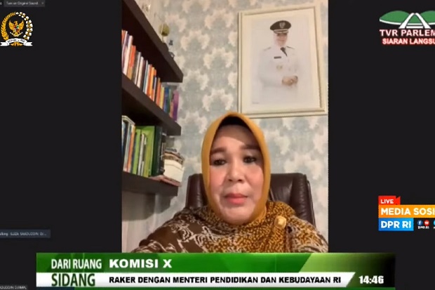 Mendikbud Diminta Masukkan...