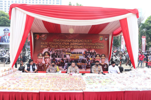 Mabes Polri-Polda Metro...