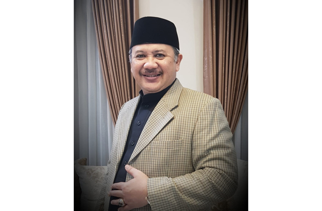 KH Lutfi Zawawi Dapat...