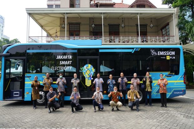 Dukung Ekosistem Kendaraan...