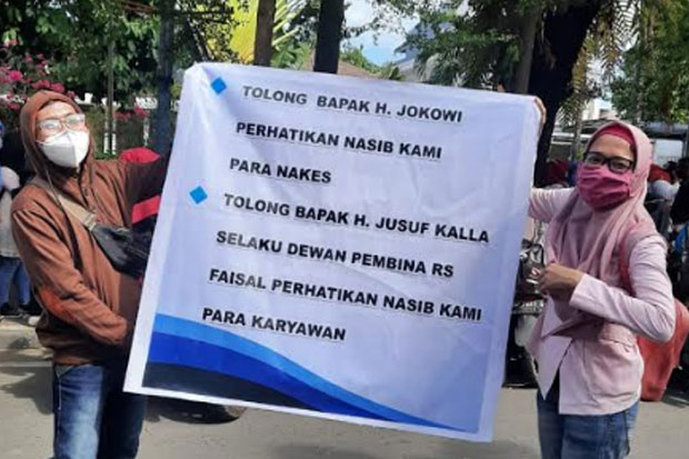 Sambangi Rumah JK, Pegawai...