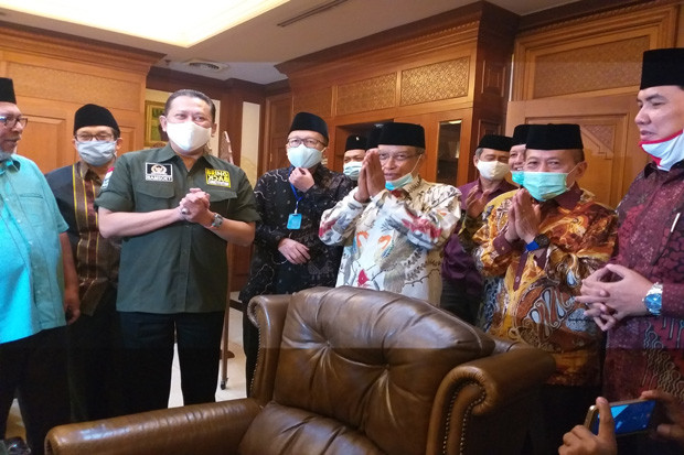 PBNU Minta RUU HIP Dicabut,...