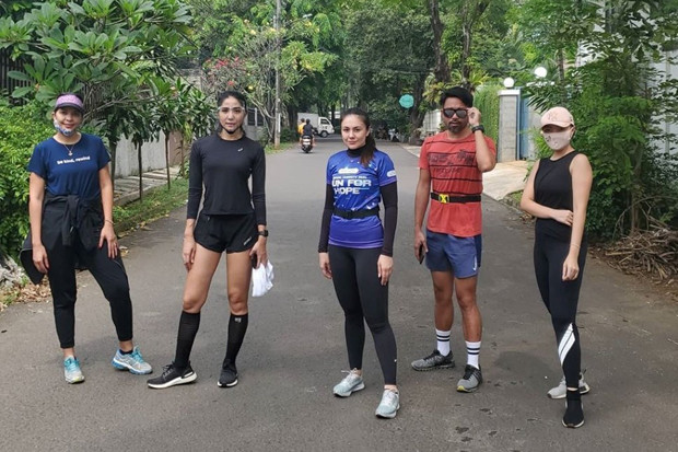 Yuk Lari Virtual Sambil...