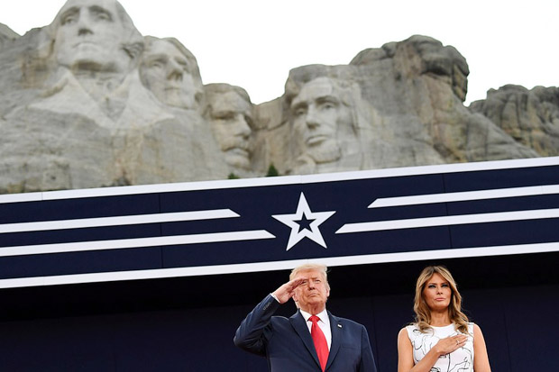 Trump Sebut Revolusi...