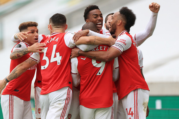 Arsenal Curi Tiga Angka...