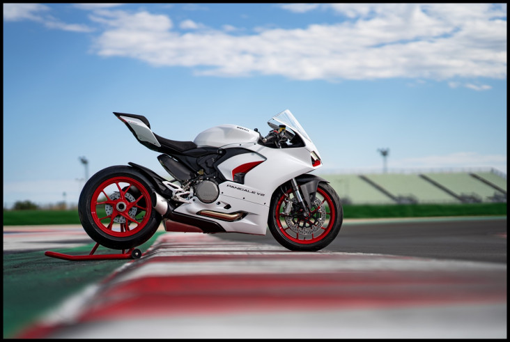 Ducati Panigale V2 Pakai...
