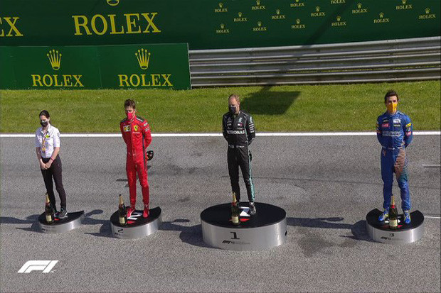Hamilton Kena Penalti,...