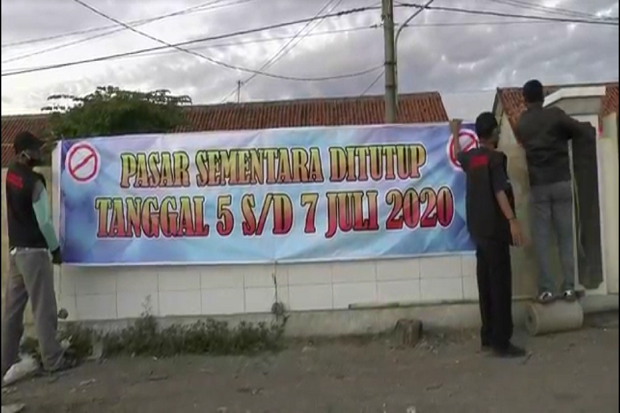Pedagang dan Tukang...