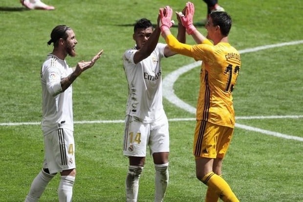 Real Madrid Kini Spesialis...