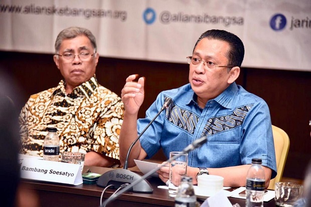Soal Reshuffle Kabinet,...