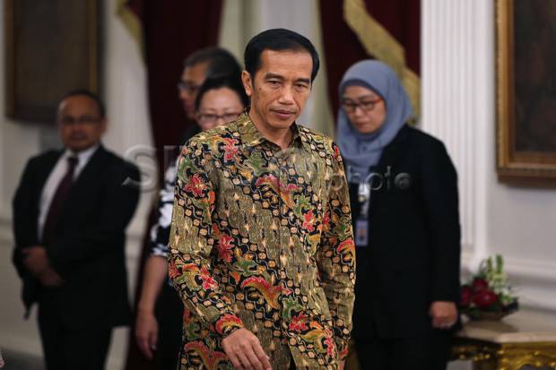 Pengamat: Ancaman Reshuffle...