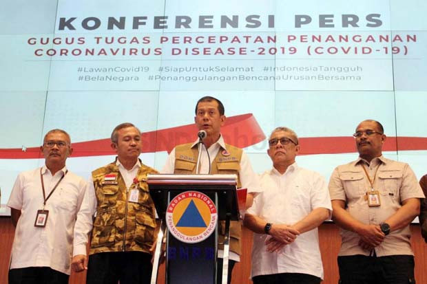 Tangani Covid-19, Doni...