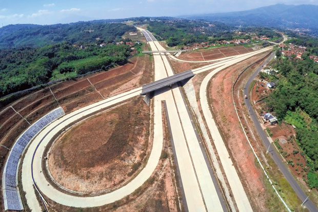 Jokowi Mangkel Tol Cisumdawu...
