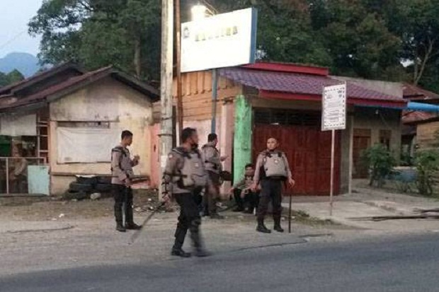 Takut Ditangkap Polisi,...