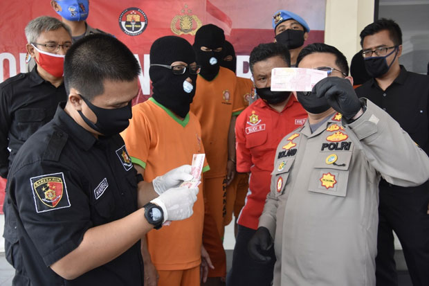 Bongkar Sindikat Peredaran...
