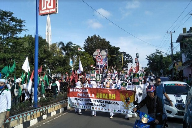 Tolak RUU HIP, Ribuan...