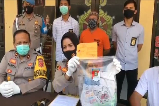 Ketua RT Tega Cabuli...